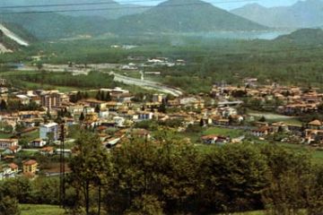 Vista da Casale Corte Cerro nei primi anni '70